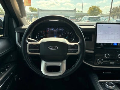2022 Ford Expedition Max XLT