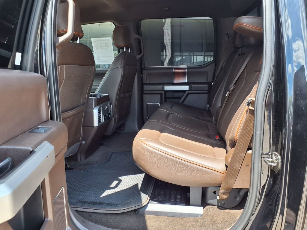 2017 Ford Super Duty F-250 SRW Lariat
