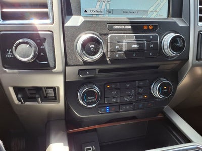 2017 Ford Super Duty F-250 SRW Lariat