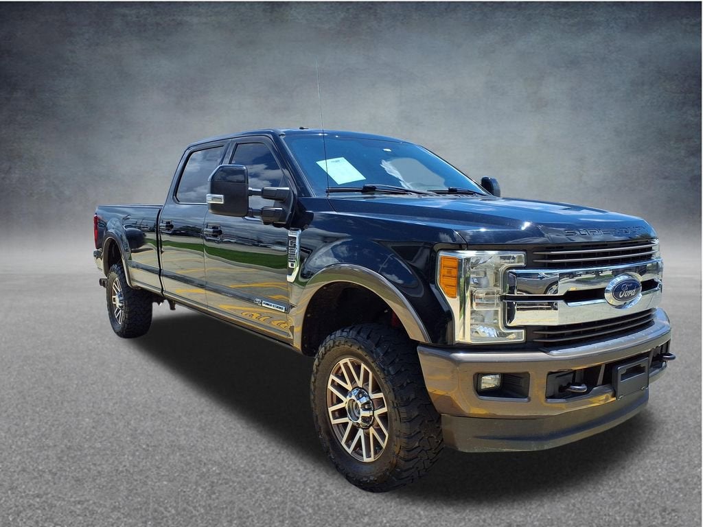 2017 Ford Super Duty F-250 SRW Lariat