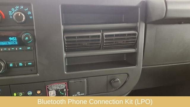 2025 Chevrolet Express Cargo 3500 WT