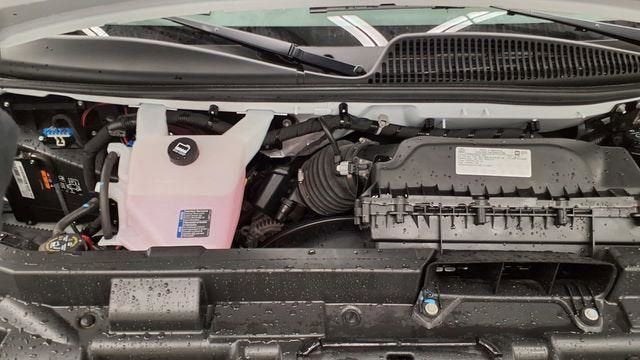 2025 Chevrolet Express Cargo 3500 WT