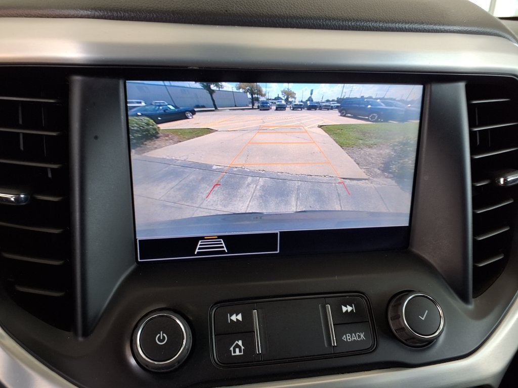 2022 GMC Acadia SLE