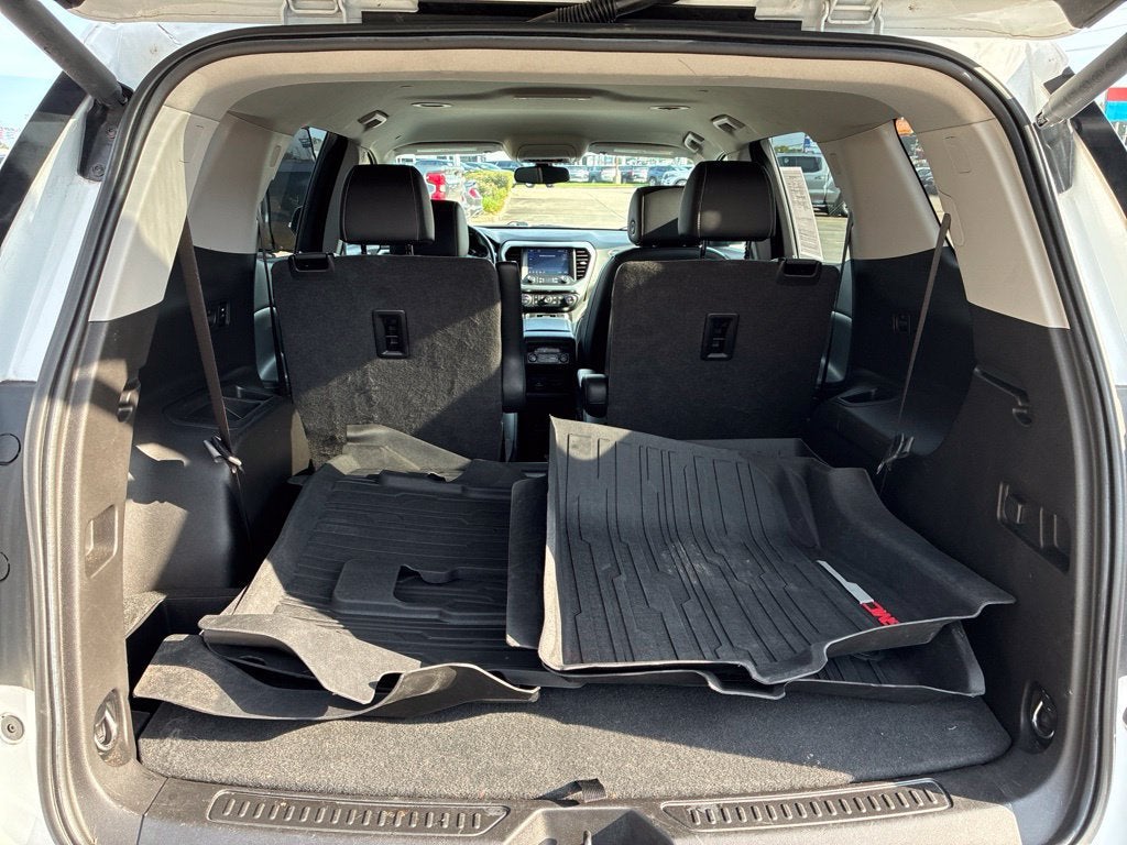 2020 GMC Acadia SLT