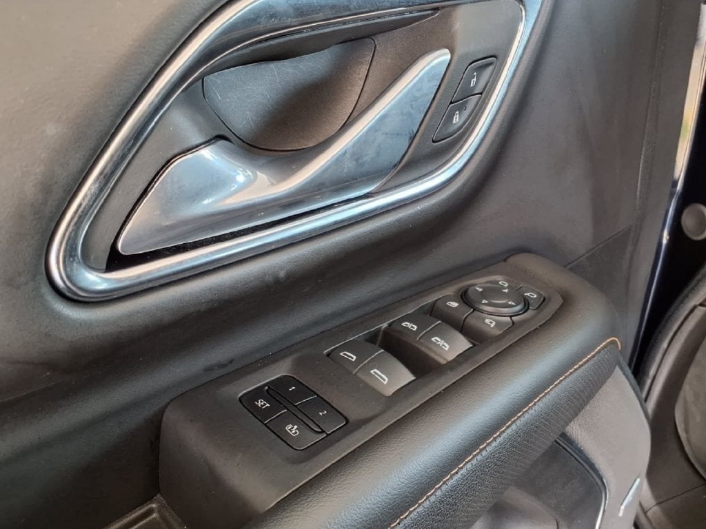 2024 GMC Yukon AT4