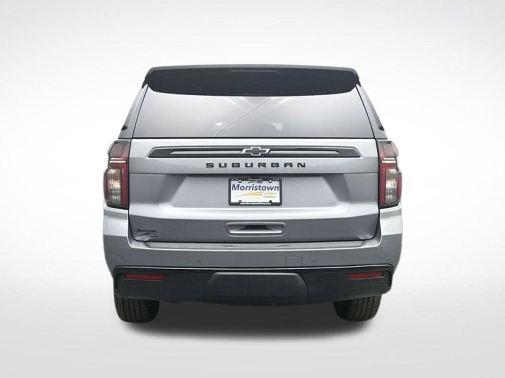 2025 Chevrolet Suburban LT
