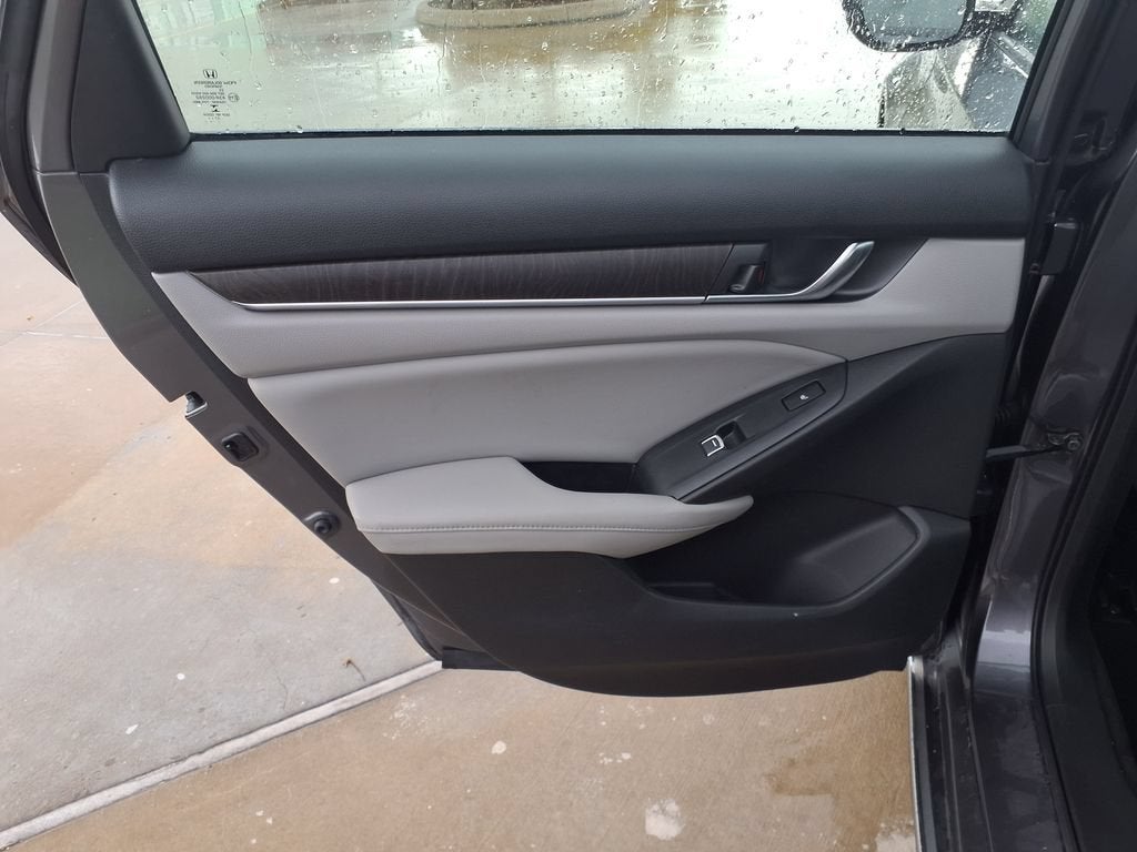 2018 Honda Accord Sedan Touring 2.0T
