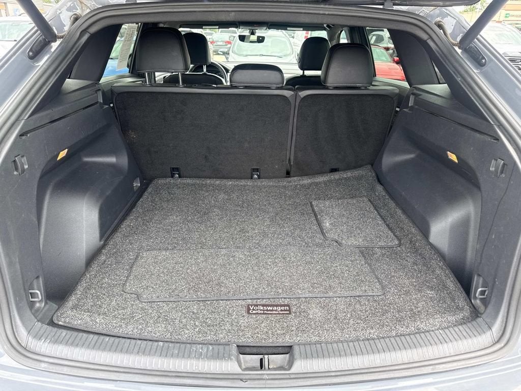 2021 Volkswagen Atlas Cross Sport 2.0T SE w/Technology