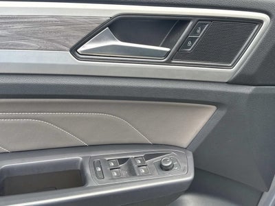 2021 Volkswagen Atlas Cross Sport 2.0T SE w/Technology