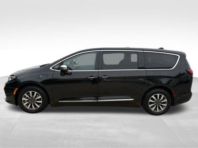 2023 Chrysler Pacifica Hybrid Limited