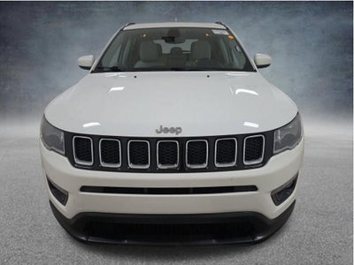 2019 Jeep Compass Latitude w/Sun/Wheel Pkg