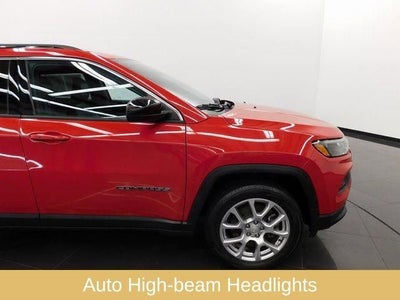 2023 Jeep Compass Latitude Lux