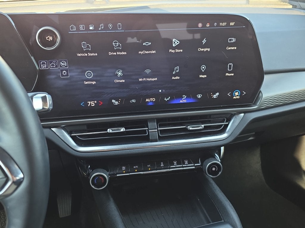 2025 Chevrolet Equinox EV LT