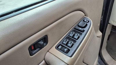 2005 Chevrolet Avalanche LS