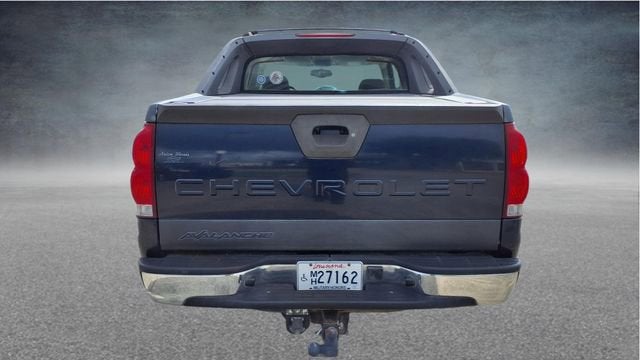 2005 Chevrolet Avalanche LS