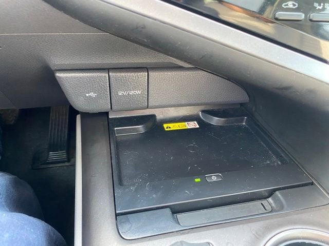 2024 Toyota Camry Hybrid SE