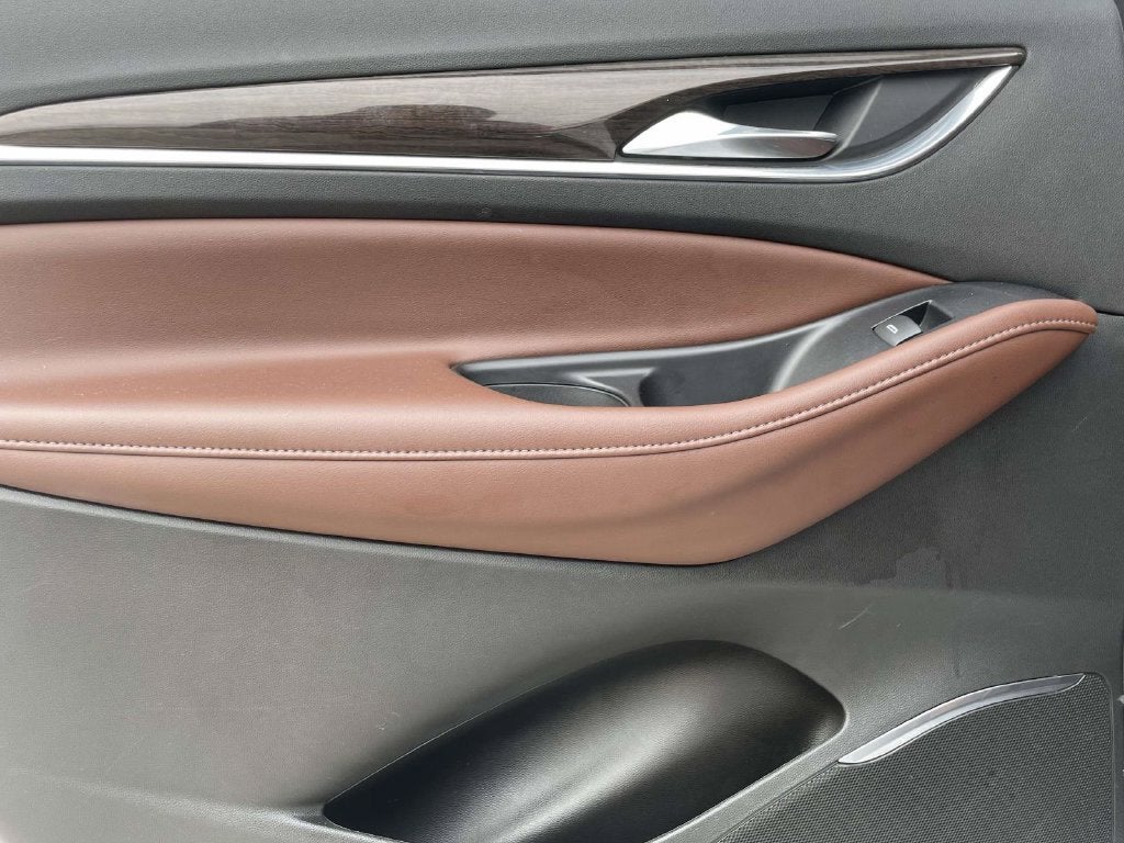 2021 Buick Enclave Avenir