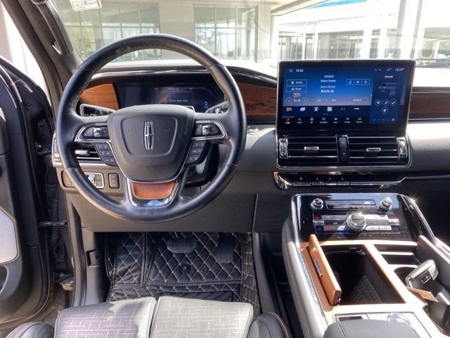 2023 Lincoln Navigator Black Label