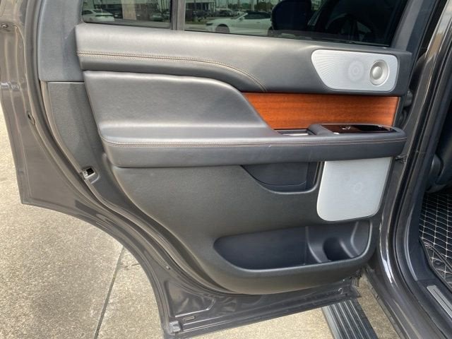 2023 Lincoln Navigator Black Label