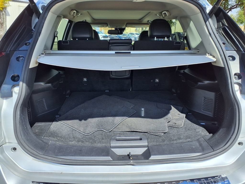 2020 Nissan Rogue SL