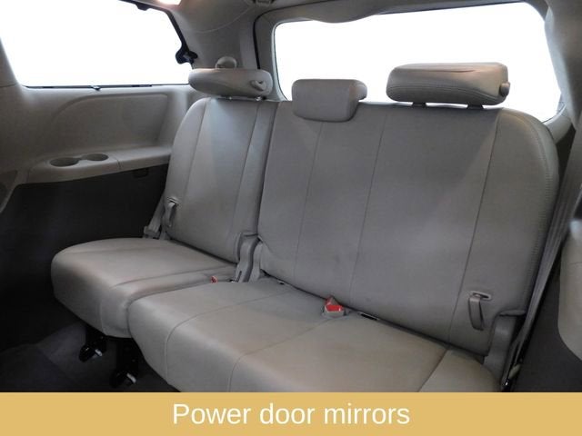 2014 Toyota Sienna XLE