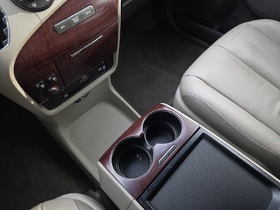 2011 Toyota Sienna XLE AAS