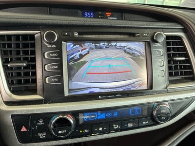 2017 Toyota Highlander LE