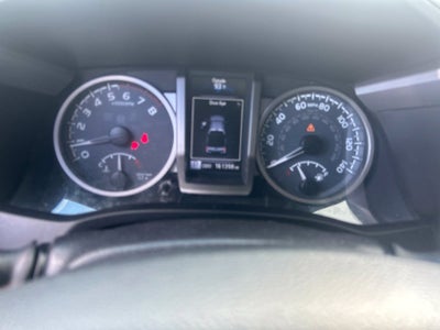 2016 Toyota Tacoma SR5