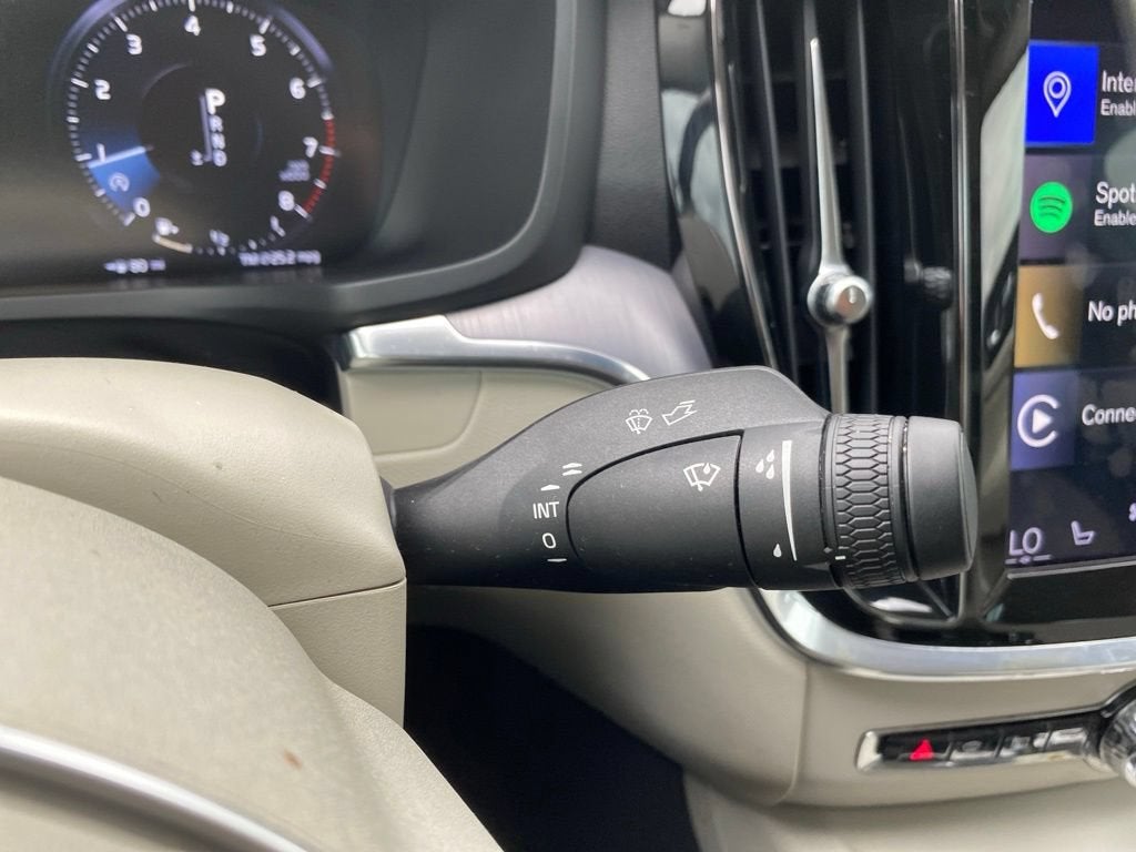 2020 Volvo S60 Momentum