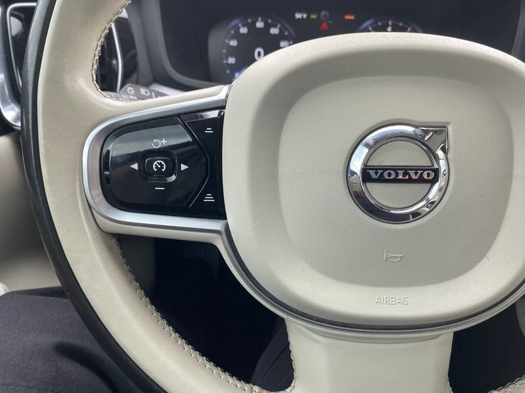 2020 Volvo S60 Momentum