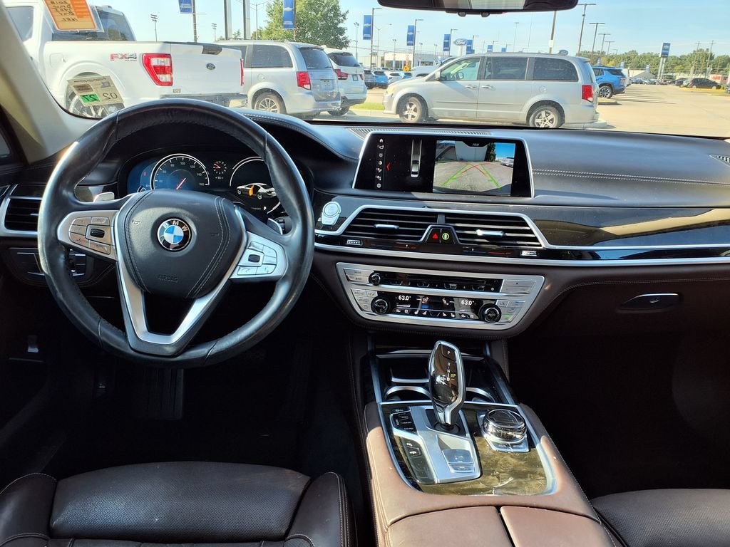 2018 BMW 7 Series 740i