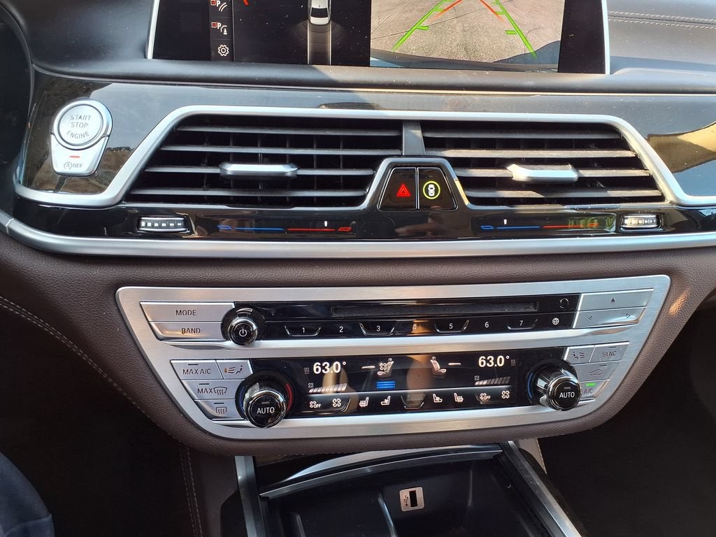 2018 BMW 7 Series 740i