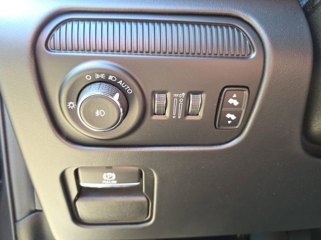 2024 Jeep Grand Wagoneer L Series III Obsidian