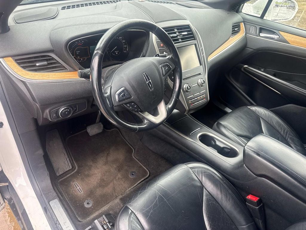 2015 Lincoln MKC Base