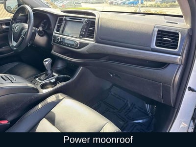 2017 Toyota Highlander Limited