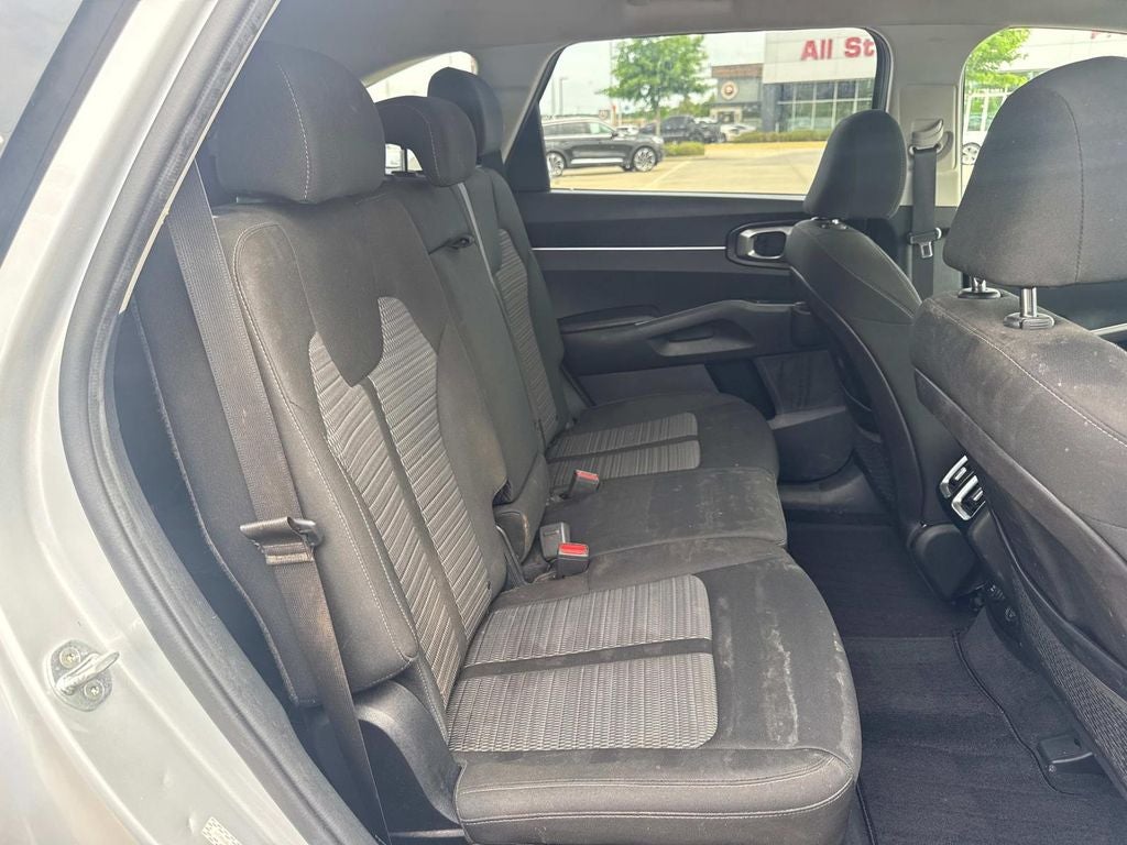 2022 Kia Sorento LX