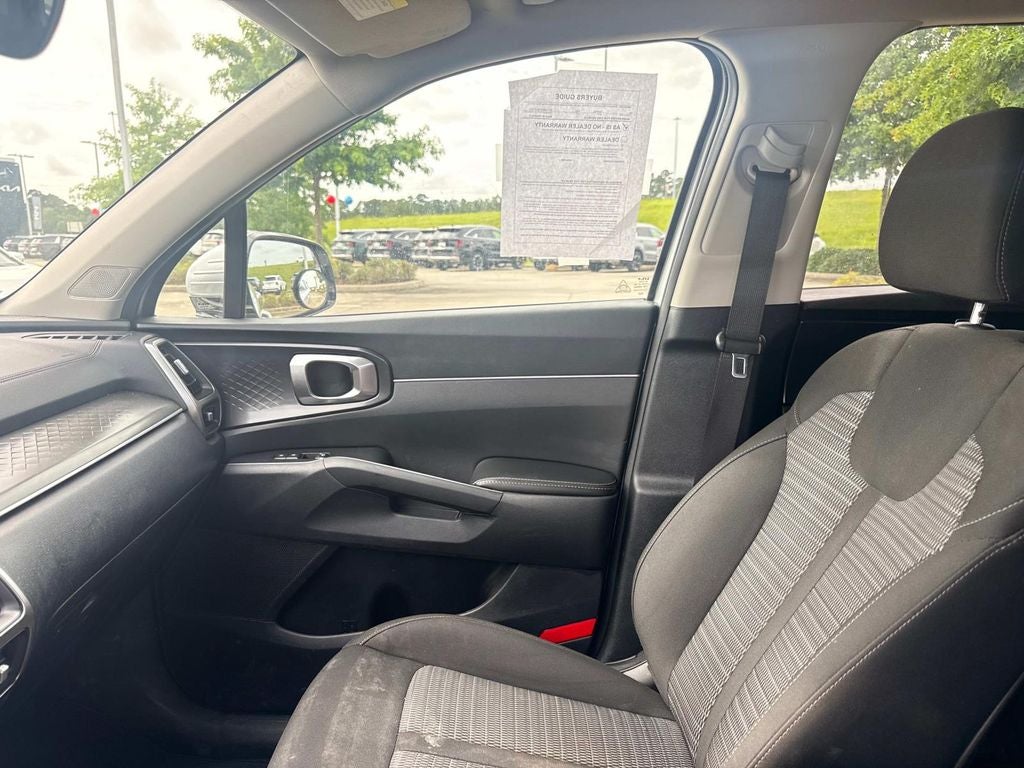 2022 Kia Sorento LX