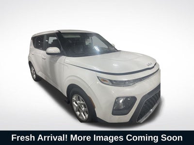 2022 Kia Soul LX