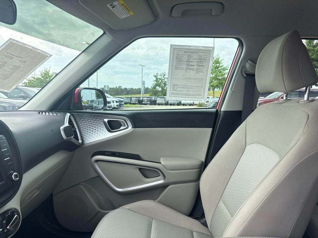 2025 Kia Soul LX