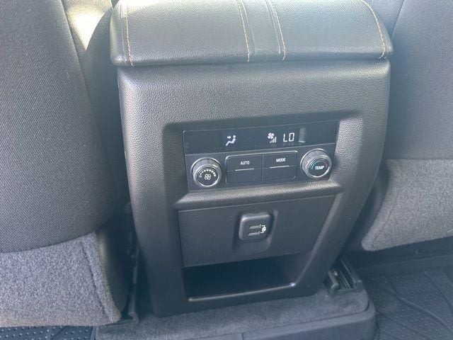 2019 Chevrolet Traverse LT Cloth w/1LT