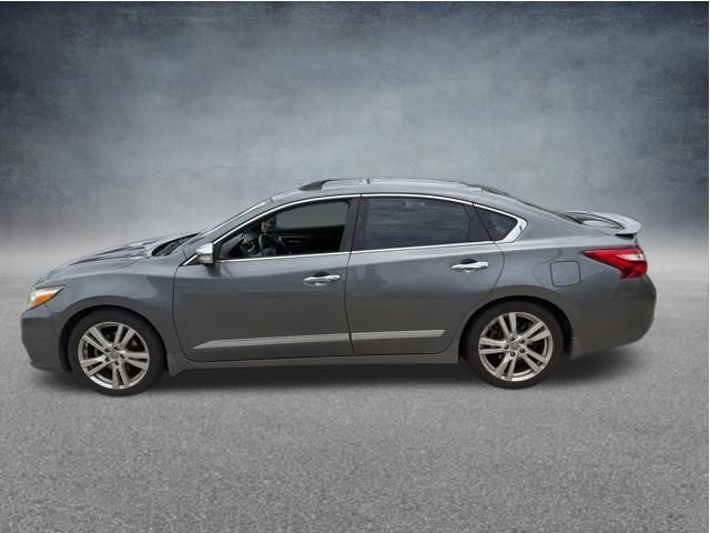 2017 Nissan Altima 2.5 SV
