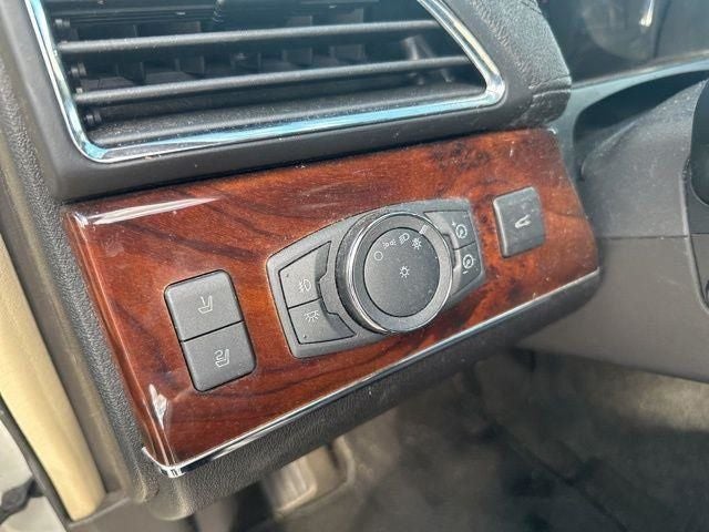 2013 Lincoln MKX Base