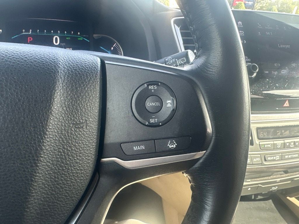 2019 Honda Pilot EX-L w/Navigation and Rear Entertainment System