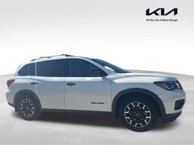 2020 Nissan Pathfinder SL