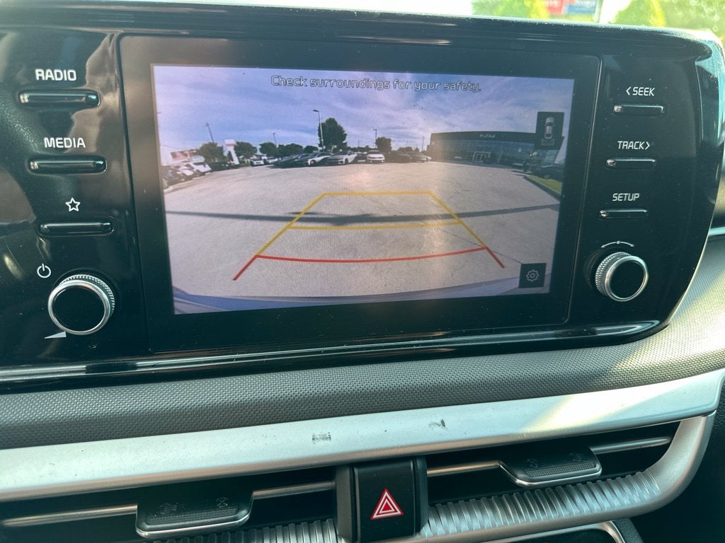 2022 Kia K5 LXS