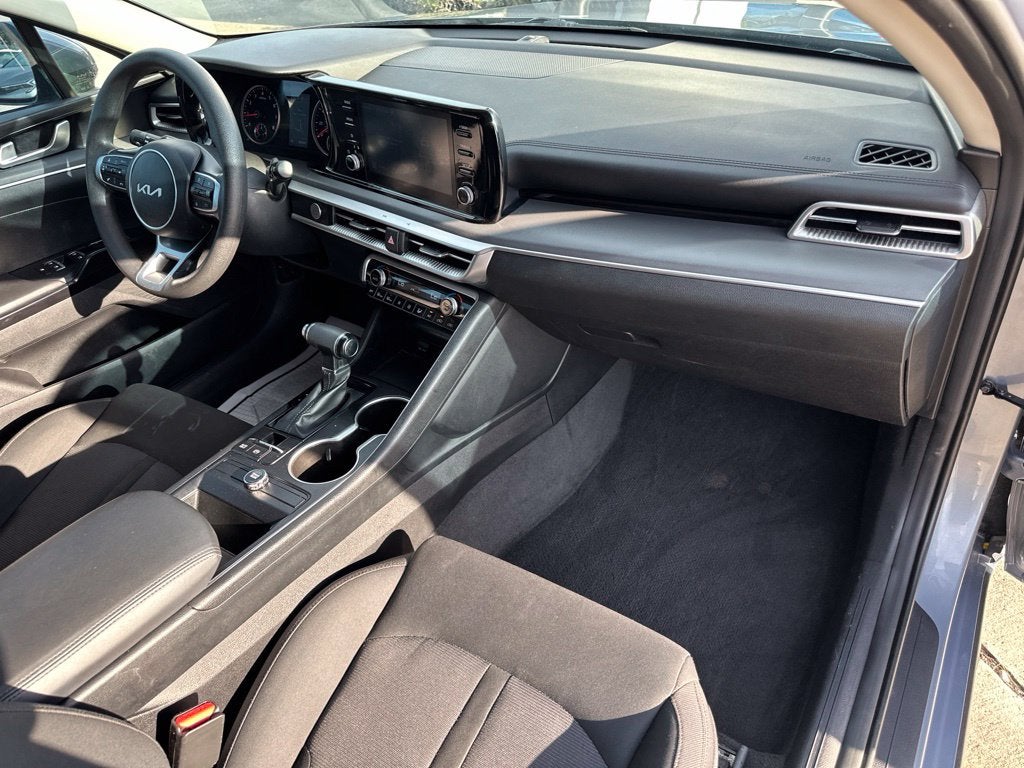 2022 Kia K5 LXS
