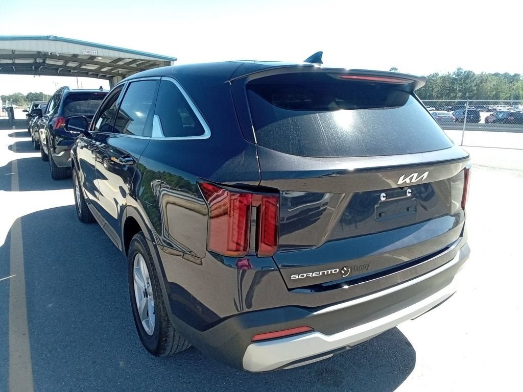 2025 Kia Sorento LX