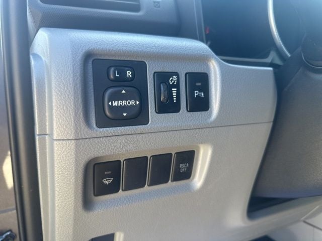 2013 Toyota 4Runner SR5