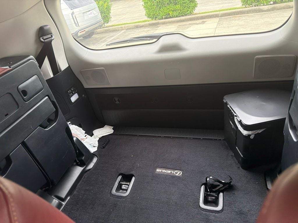 2016 Lexus LX 570