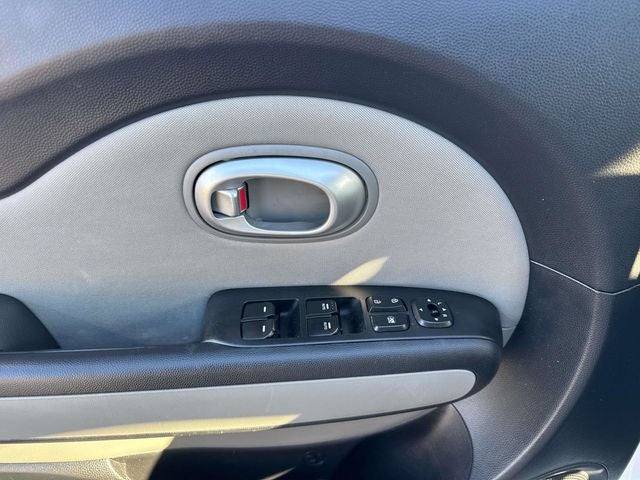 2016 Kia Soul Plus